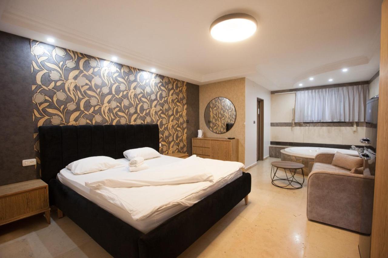 Puy Ahuzat Haosher Hotel Tiberias Exterior foto
