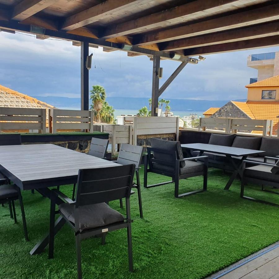 Puy Ahuzat Haosher Hotel Tiberias Exterior foto